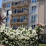 Διαμέρισμα Dawn Park Deluxe 3 Floor *