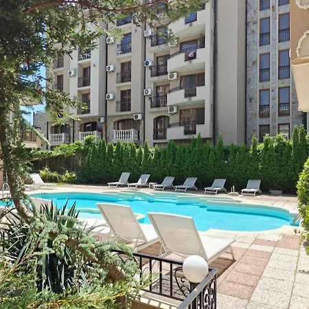 Dawn Park Deluxe 3 Floor * Σάνι Μπιτς