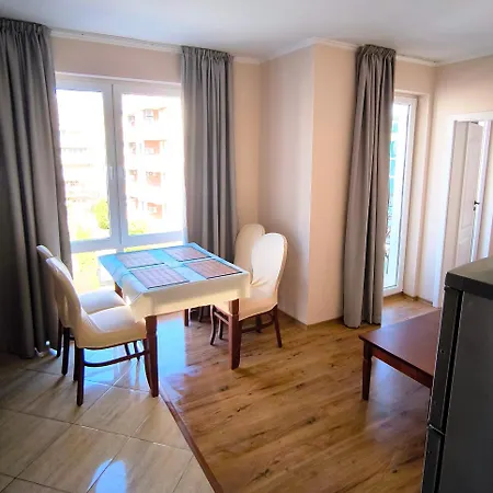 Dawn Park Deluxe 3 Floor Apartament Sunny Beach