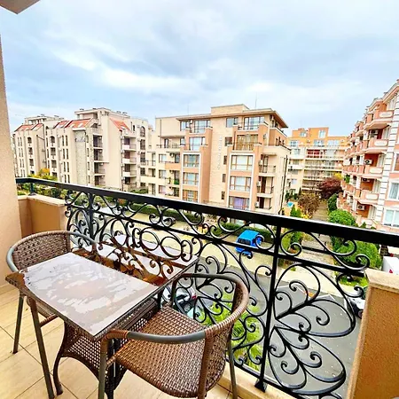 Dawn Park Deluxe 3 Floor Sunny Beach
